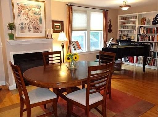 3rd image of 20 Oakland St #1