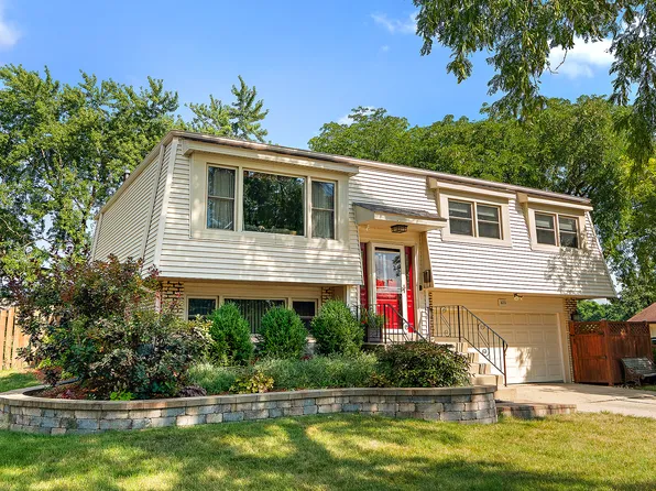 16251 Olcott Ave, Tinley Park, IL 60477