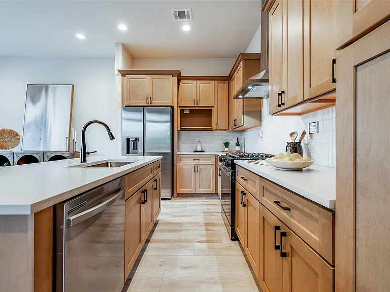6514 Old Olive Tree Dr — Photo 18