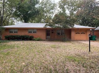 520 N Lydia St, Stephenville, TX 76401
