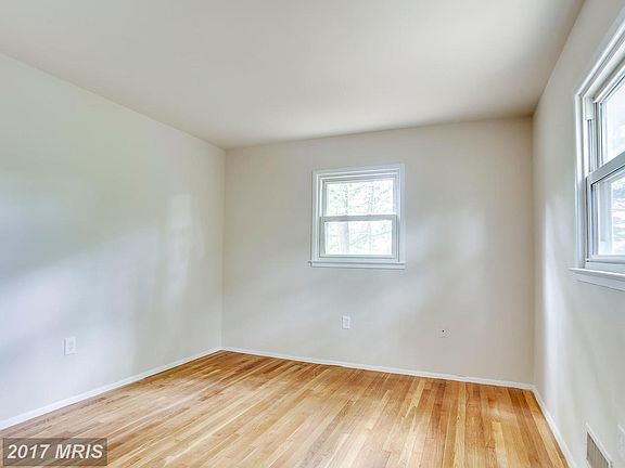 5th image of 14722 Birchdale Ave