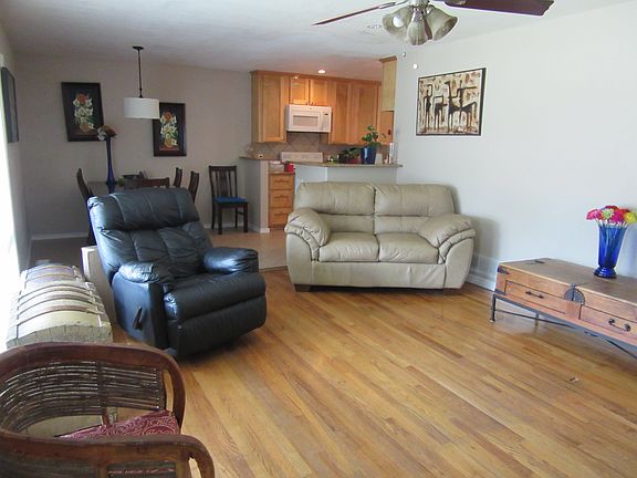4th image of 1973 S Paseo Way