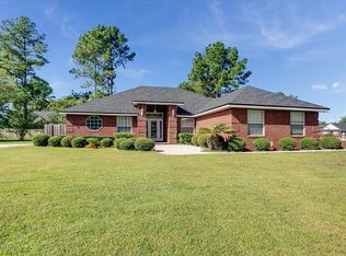 1131 Copperfield Cir, Macclenny, FL 32063