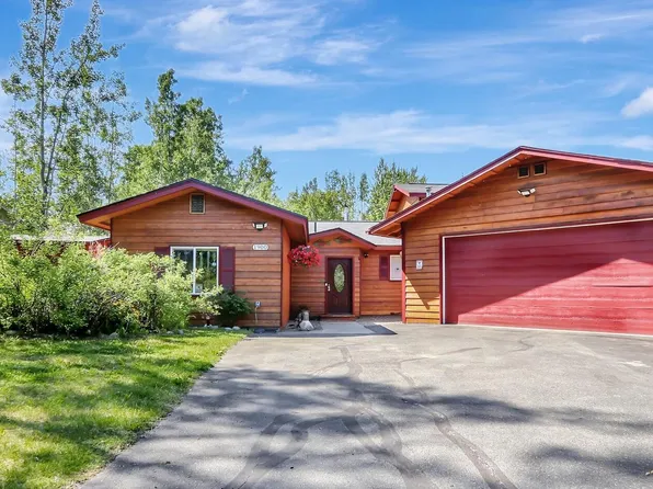 1900 E Village Loop, Wasilla, AK 99654