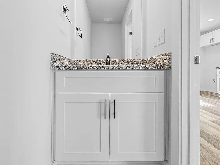 119 Cannon St — Photo 14