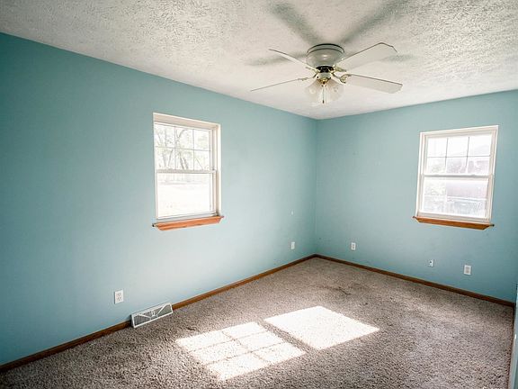 5th image of 1307 Dover Dr