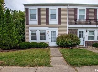 3829 W Palmyra Ct, Peoria, IL 61604