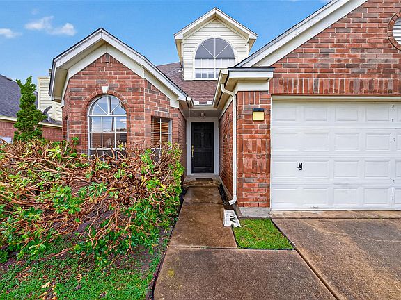 5th image of 2446 Kenbridge Dr
