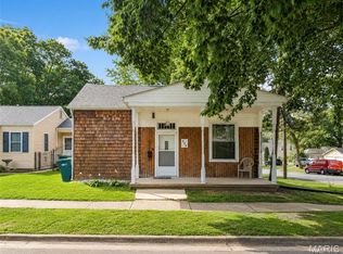 226 W Main St, Lebanon, IL 62254