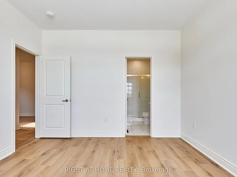 2122 Cayenne St #UPPER LEVEL — Photo 22
