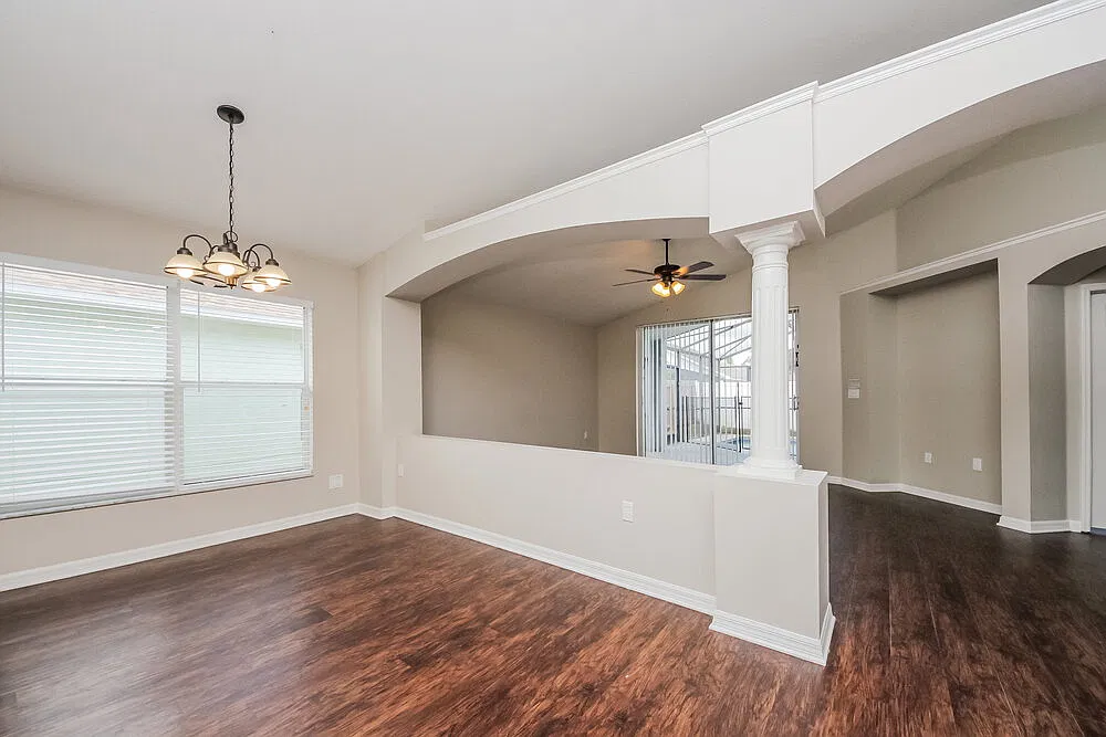 4 bed, 2.0 bath, 1822 sqft, $2,700 — Photo 4