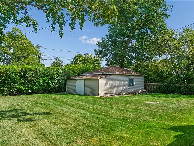 5020 Coyle Ave — Photo 11