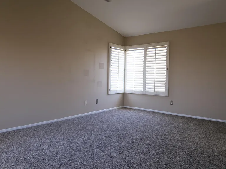 710 Elliot Peak Ave — Photo 24