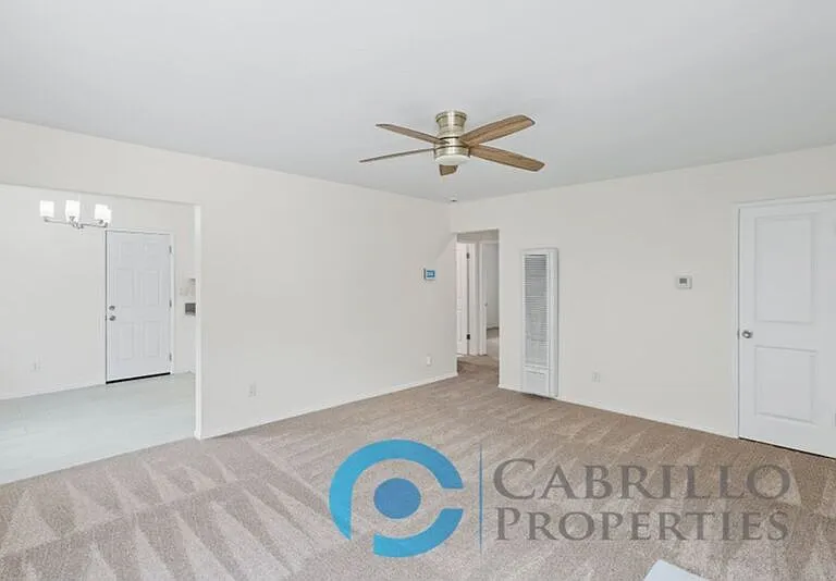 885 Home Ave #B — Photo 7