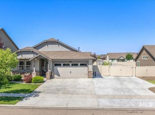 2017 S Kona Ave, Nampa, ID 83686