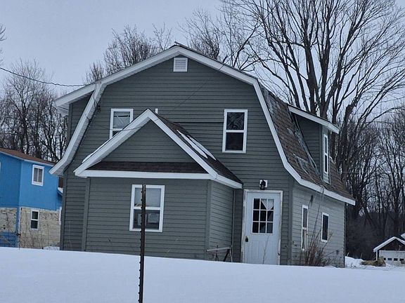 2nd image of 20688 Hunt St