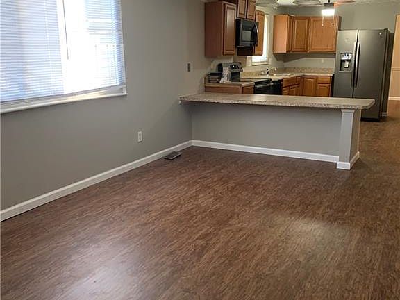 5th image of 10333 E Woodhaven Cir