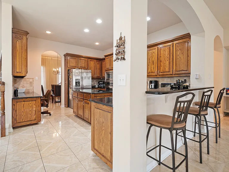 1571 Coastal Dr — Photo 6