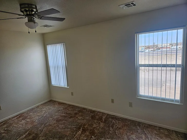 2300 Stern Dr #208 — Photo 2