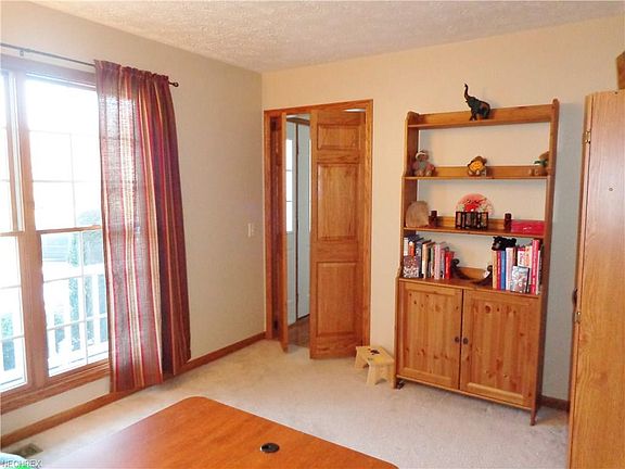 5th image of 1282 Shady Lakes Dr