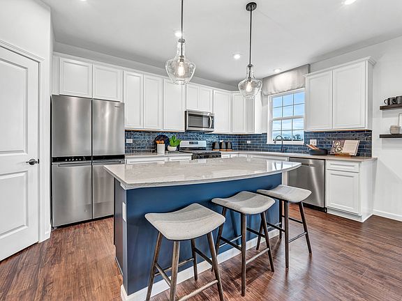 4th image of 238 Teerling Cir