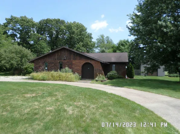 57110 Peggy Dr, South Bend, IN 46619