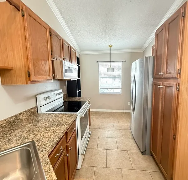 111 Hidden Arbor Ct — Photo 9