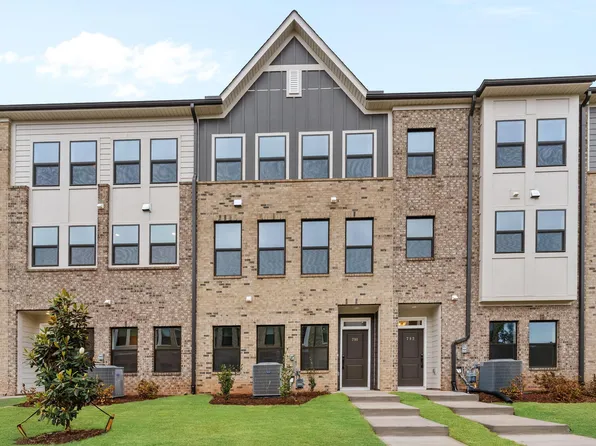 790 Ballyneal Aly, Cary, NC 27513