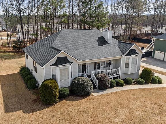 2nd image of 391 Hickory Lake Dr
