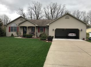 475 Elizabeth Dr, Owosso, MI 48867