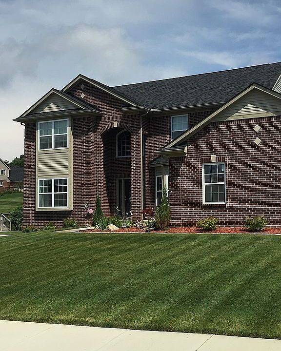 1st image of 8815 Eastway Dr