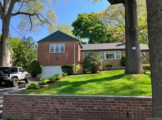 54 Park Cir, White Plains, NY 10603
