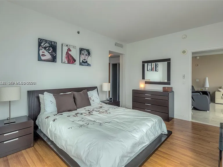 950 Brickell Bay Dr #1711 — Photo 10