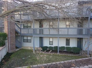 128 Bunker Ridge Dr APT 2, Branson, MO 65616