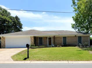 154 Gary St, Gulfport, MS 39503