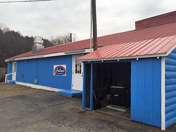 4th image of 72 Northville Rd