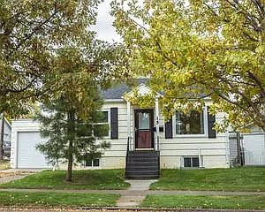 15 20th St S