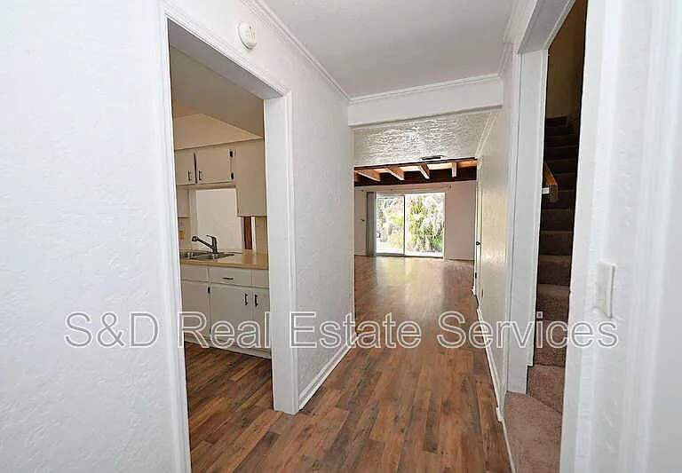 2249 9th St SE — Photo 9
