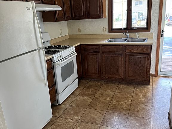3rd image of 311 W Morgan Ave #309
