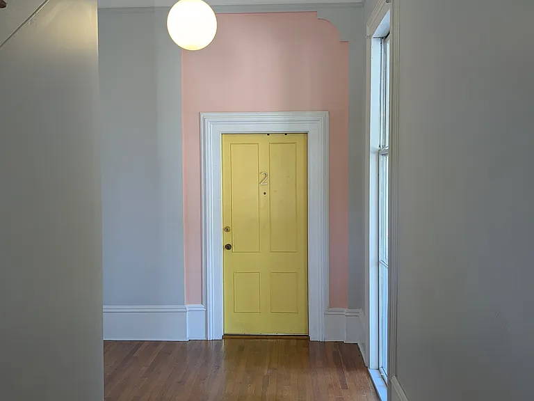 215 W Gwinnett St #2 — Photo 4