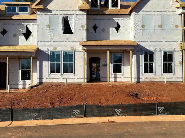 411 Encampment Blvd, Simpsonville, SC 29681