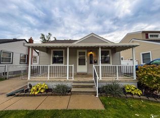 12757 Cunningham St, Southgate, MI 48195
