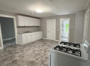 46 Goddard St #1, Fitchburg, MA 01420