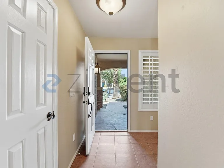 23196 S 216th St — Photo 7