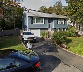 13 E 17th St, Huntington Station, NY, 11746
