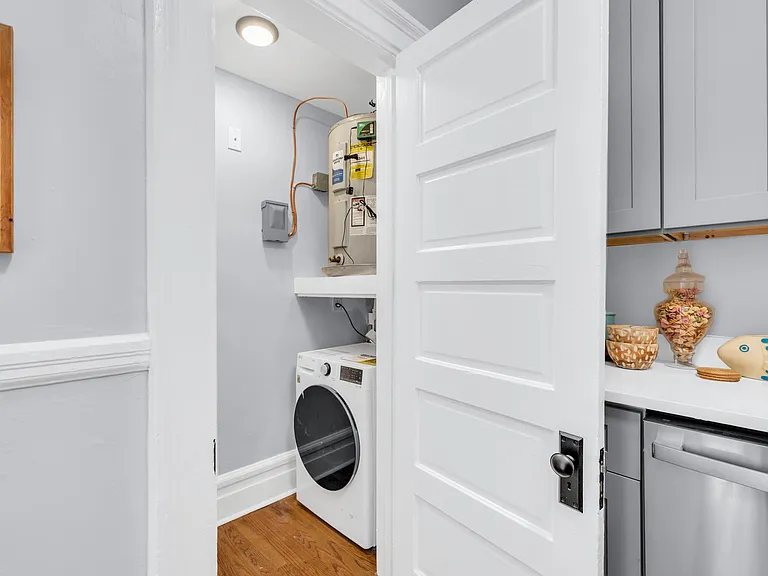 422 S 3rd St #3 — Photo 7