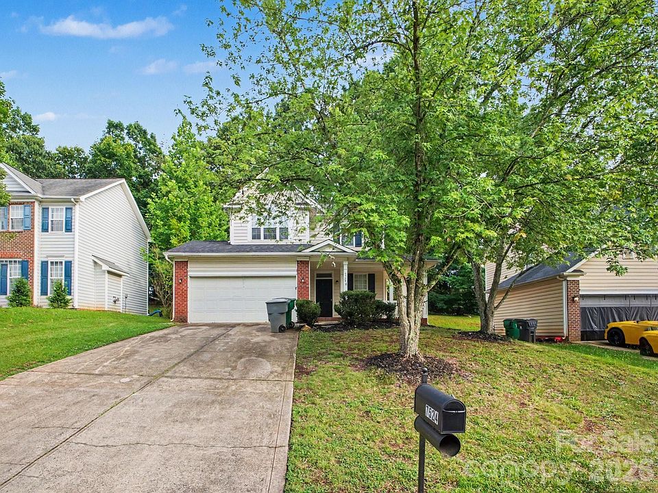 1st image of 7524 Grabill Dr