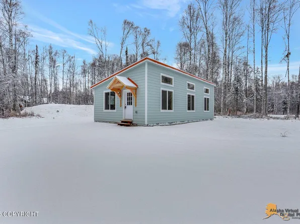 36534 S Long Branch St, Talkeetna, AK 99676