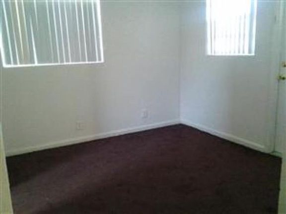 5th image of 2220 NW 23rd Ln