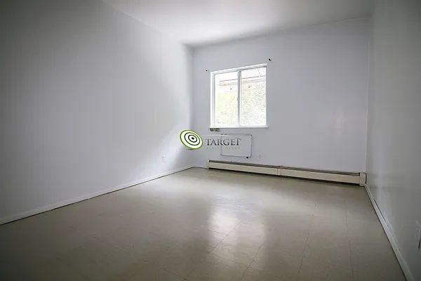 Rented by Target Realty Group | media 21